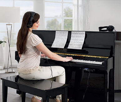 piano Yamaha U1